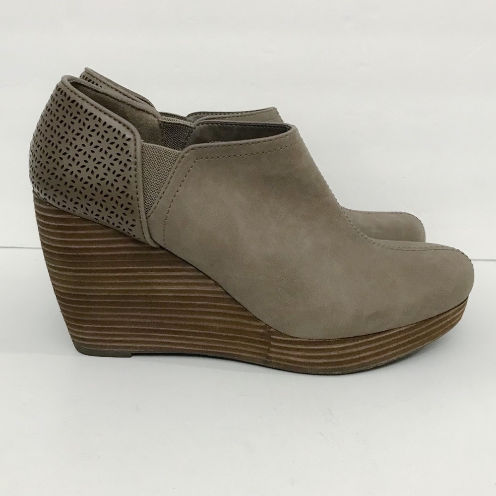 SOLD-Dr. Scholl’s Harlow Wedge Booties - Picture 4 of 11